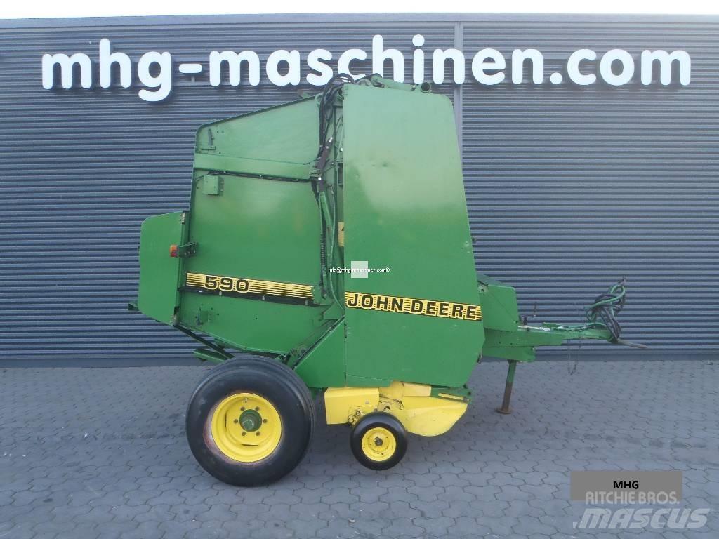 John Deere 590 Presse à balle ronde