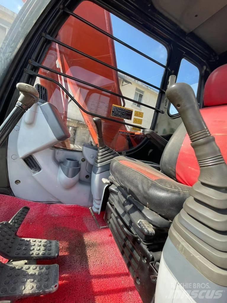 Hitachi ZX 120 Pelle sur chenilles