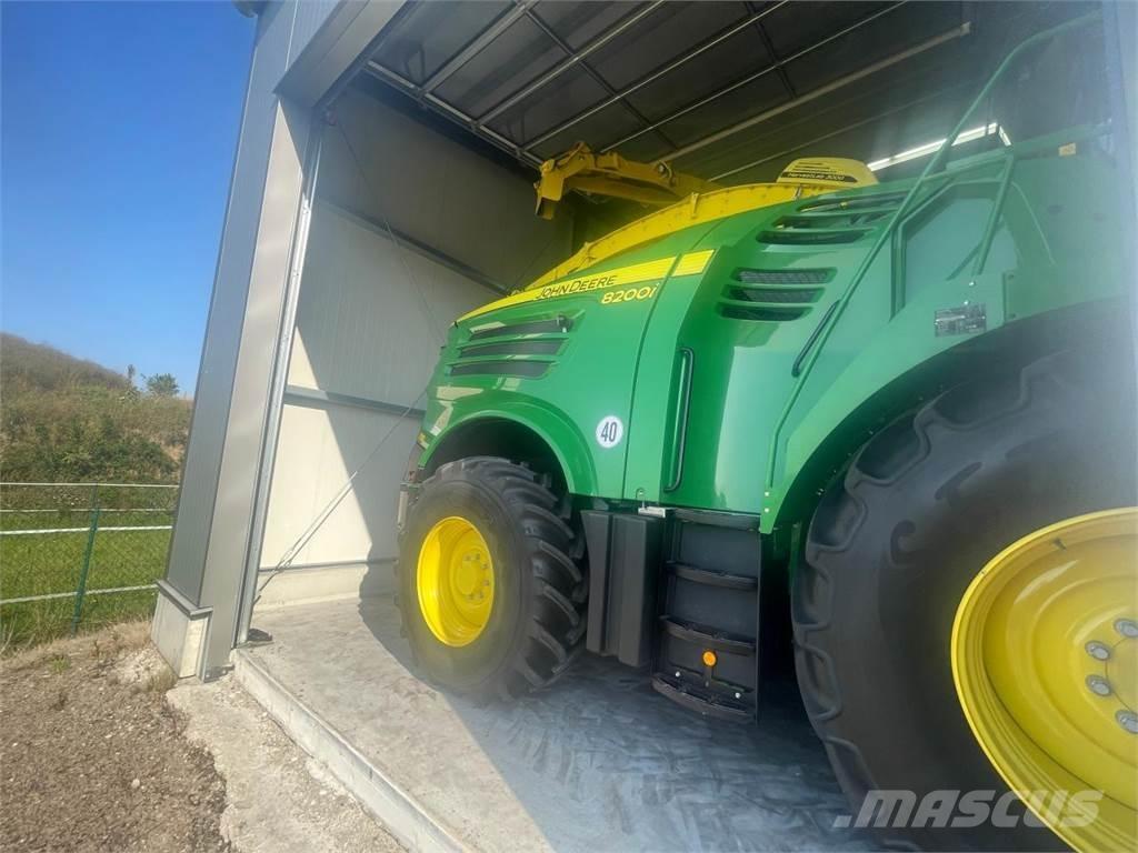 John Deere 8200i Ensileuse automotrice