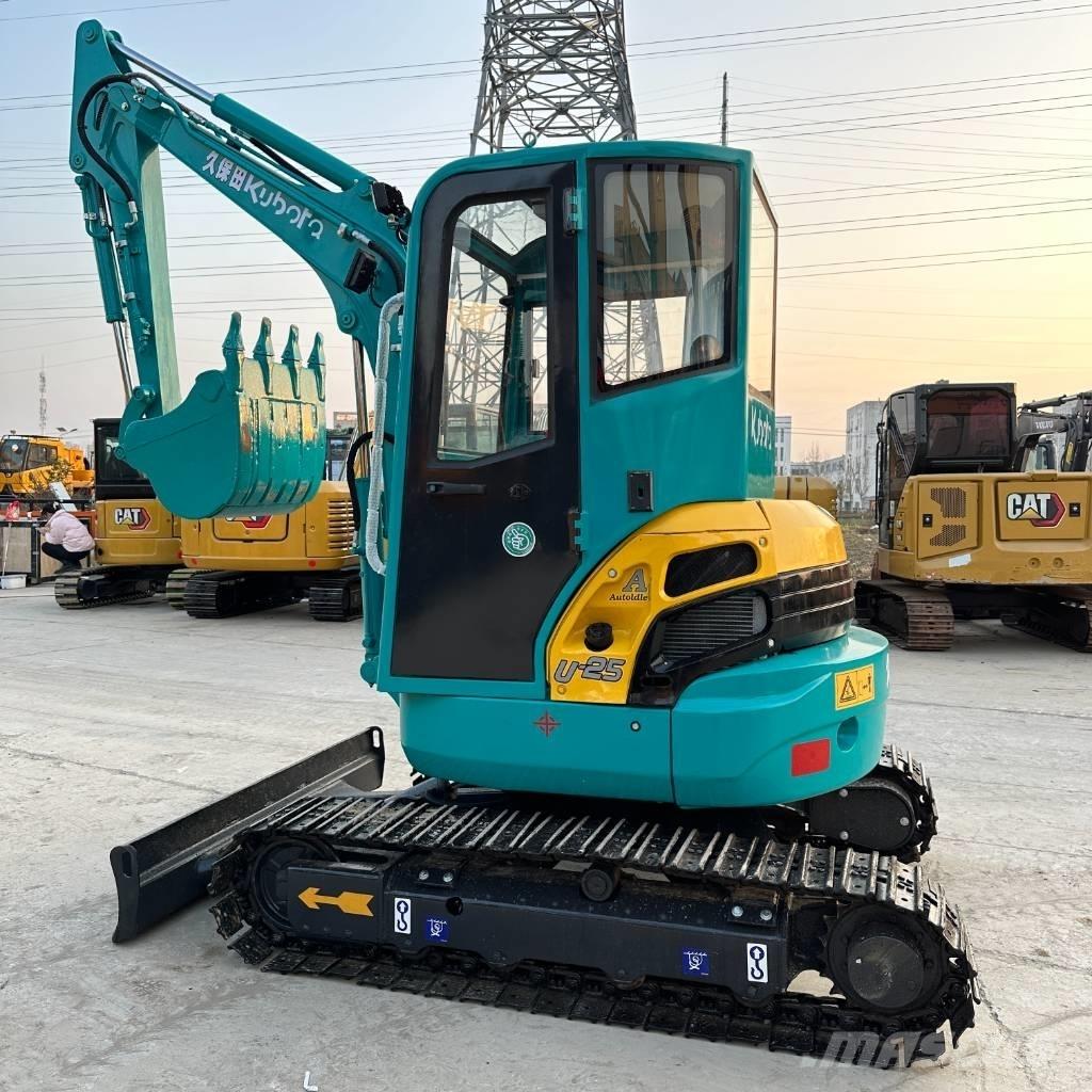 Kubota U 25 Mini pelle < 7t