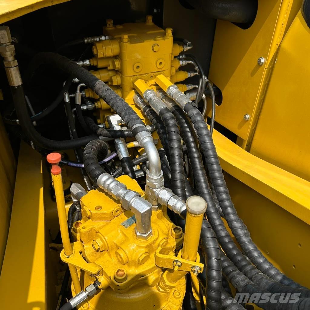 Komatsu 160 Pelle sur chenilles