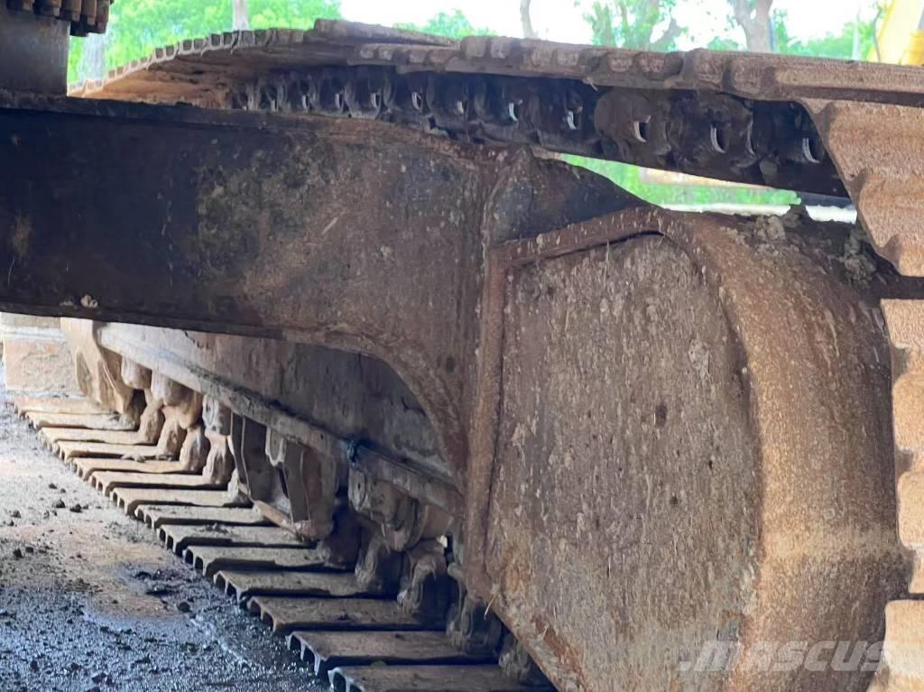 CAT 320 C Pelle sur chenilles