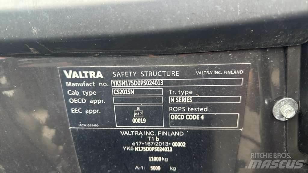 Valtra N175 Tracteur