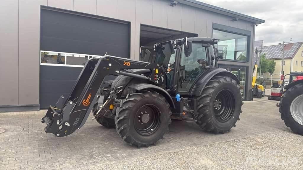 Valtra N175 Tracteur