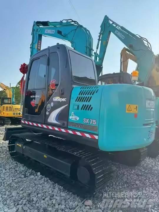 Kobelco SK 75 Pelle sur chenilles