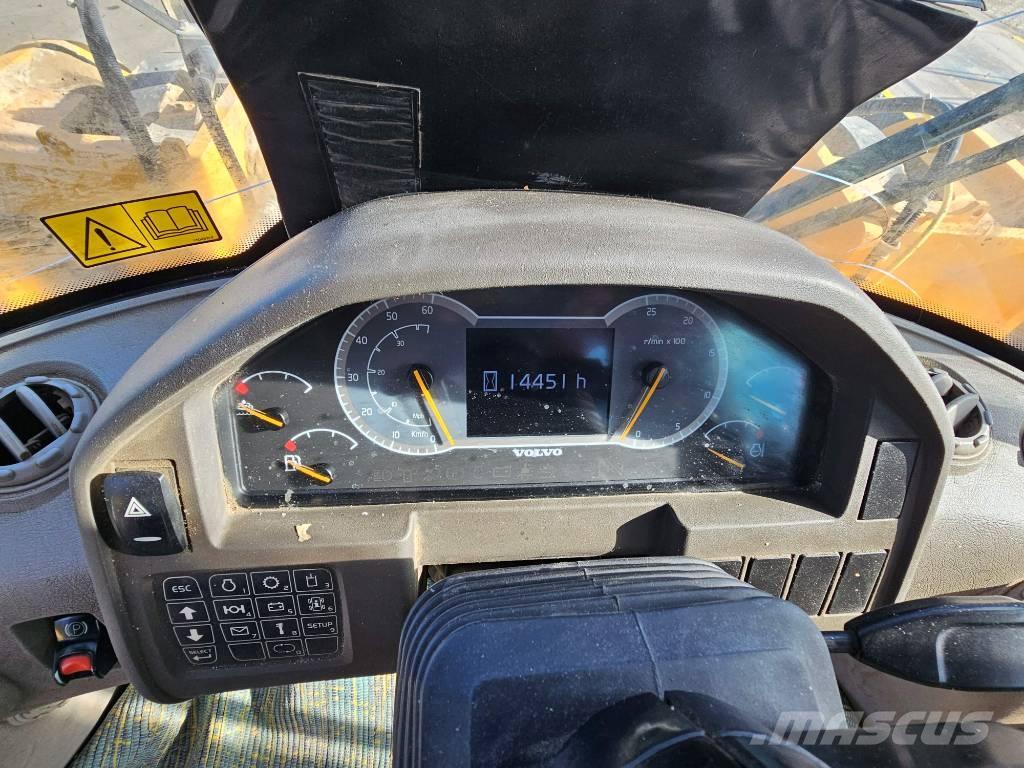 Volvo L 120 H Chargeuse sur pneus