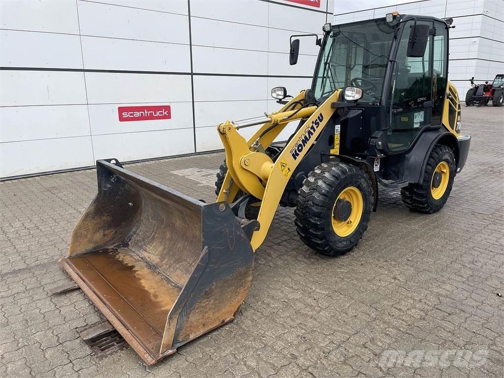 Komatsu WA70M-8EO Chargeuse multifonction