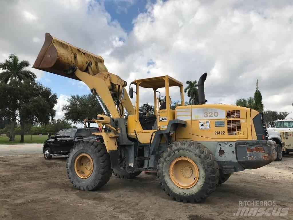 Komatsu WA320-5 Chargeuse sur pneus