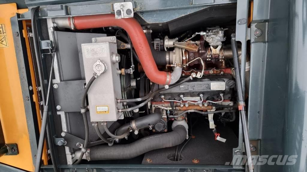 Hyundai HX 140 AL Pelle sur chenilles