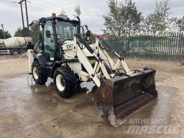 JCB 3CX Compact Tractopelle