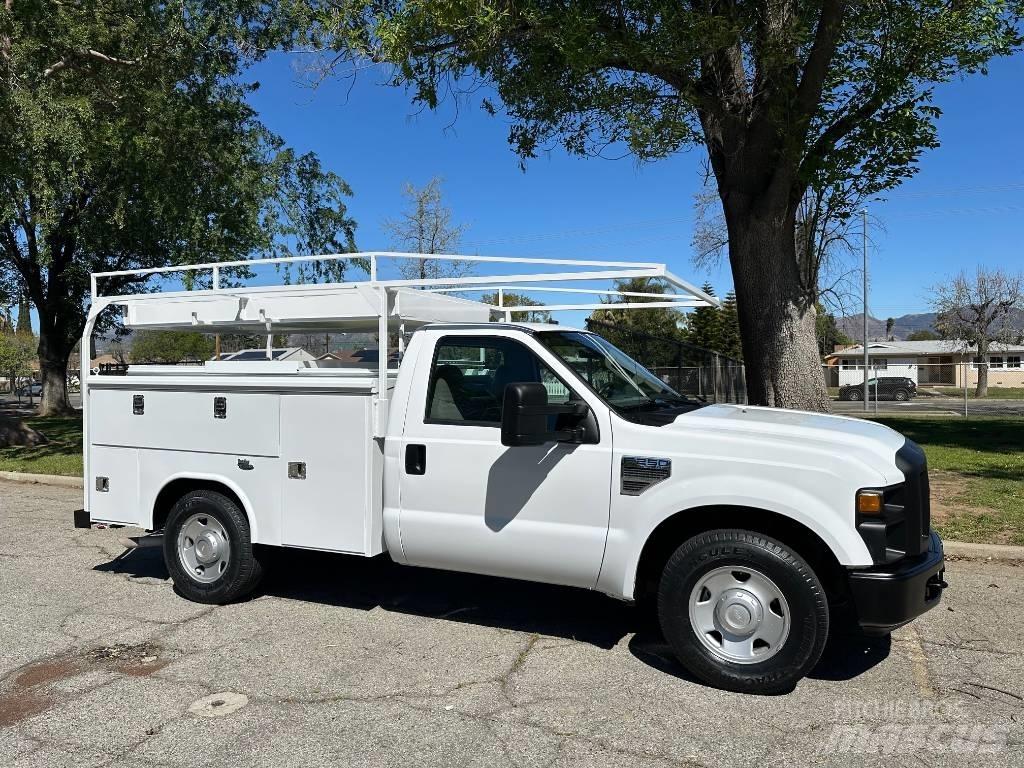 Ford F 250 SD Utilitaire benne