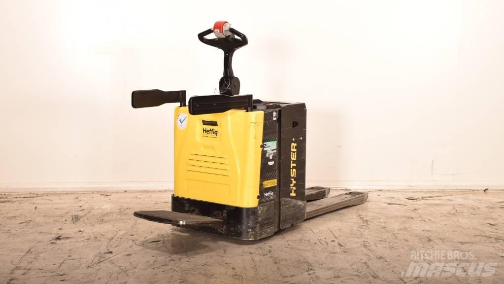 Hyster P 2.0 S Transpalette accompagnant porté debout
