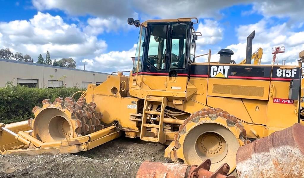CAT 815 F Compacteur de sol