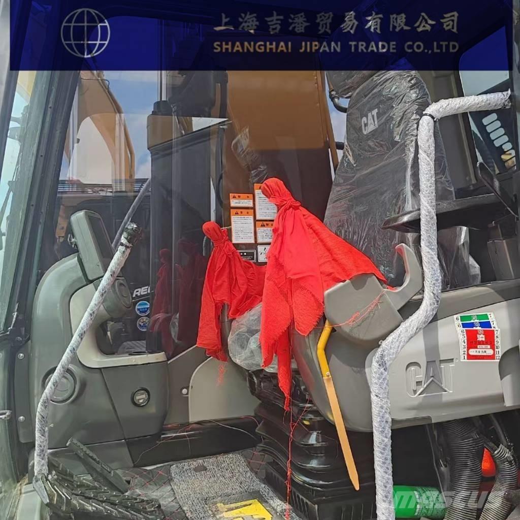 CAT 323 D Pelle sur chenilles