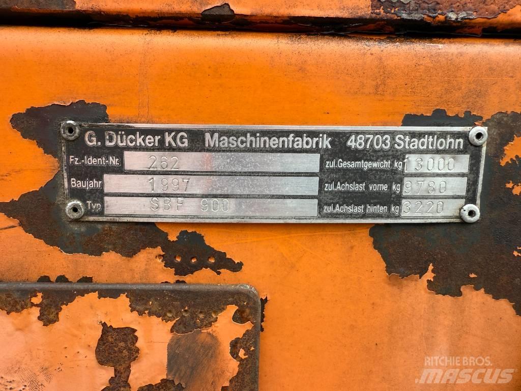 Dücker SBF 900 Construction - Autres