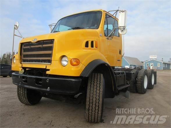 Sterling L7500 Châssis cabine