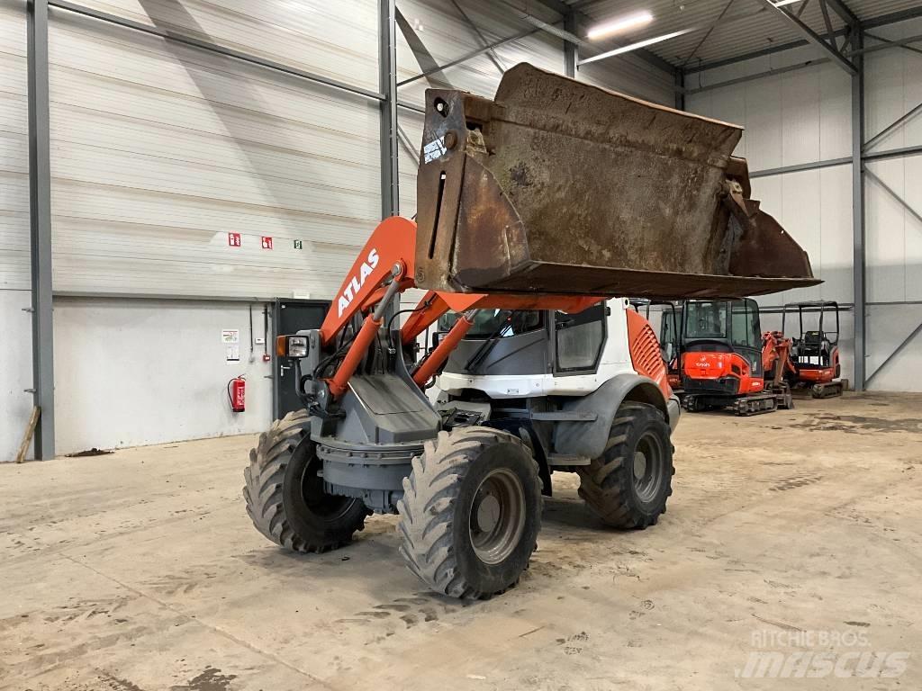 Atlas 75 S Chargeuse sur pneus