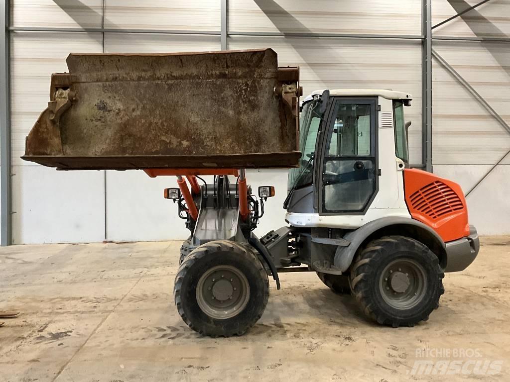 Atlas 75 S Chargeuse sur pneus