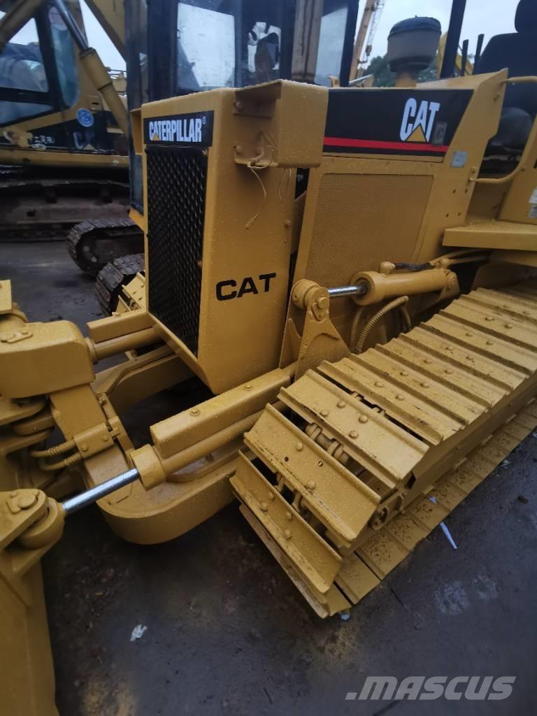 CAT D3C Bouteurs sur chenilles