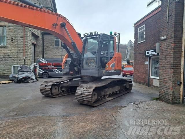 Doosan DX 235 LCR-5 Pelle sur chenilles