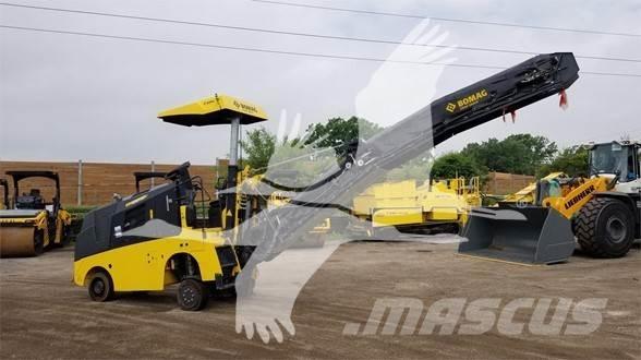 Bomag BM600/15 Fraiseuse à froid