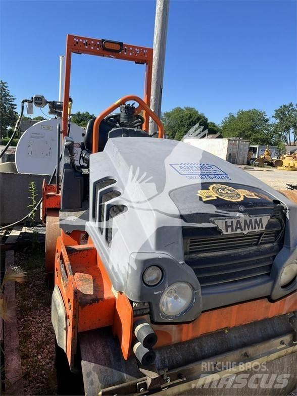 Hamm HD12VV Rouleaux monocylindre