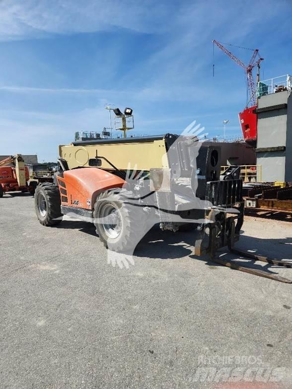 JLG 1255 Chariot télescopique