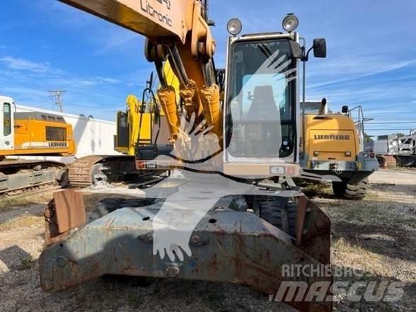 Liebherr A924 Pelle sur pneus