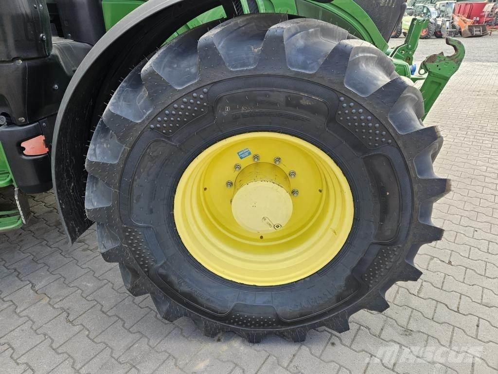 John Deere 6195R Tracteur