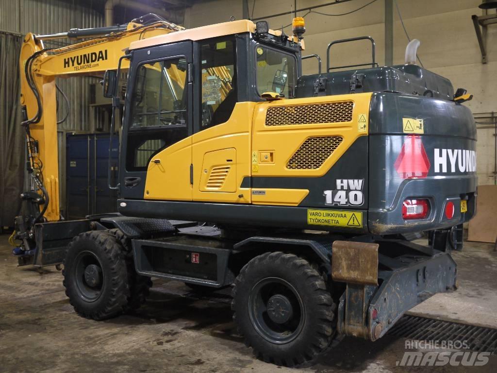 Hyundai HW 140 Pelle sur pneus