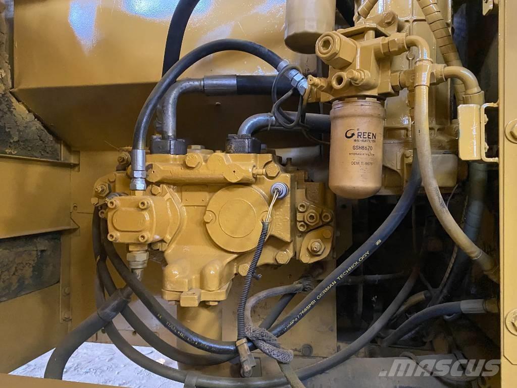 CAT 320 C Pelle sur chenilles