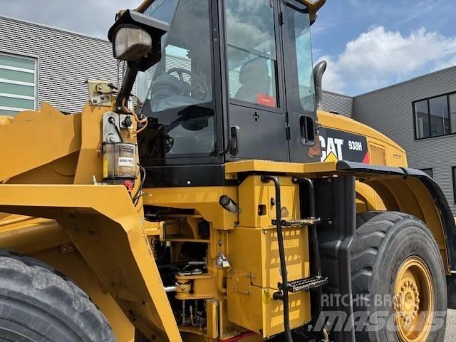 CAT 938 H Chargeuse sur pneus