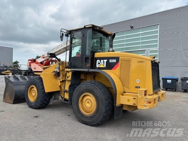 CAT 938 H Chargeuse sur pneus