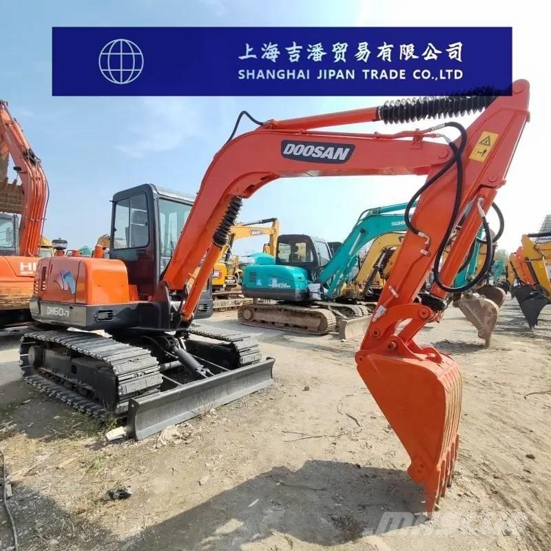Doosan DH 60-7 Mini pelle < 7t
