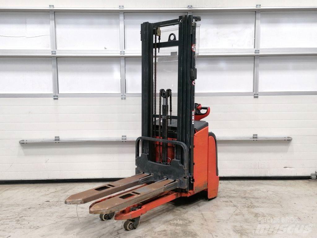 Linde L14I Gerbeur accompagnant