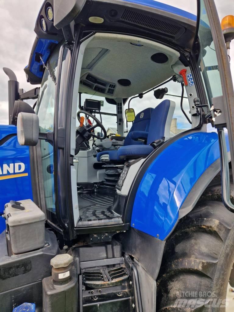New Holland T 7.210 Tracteur