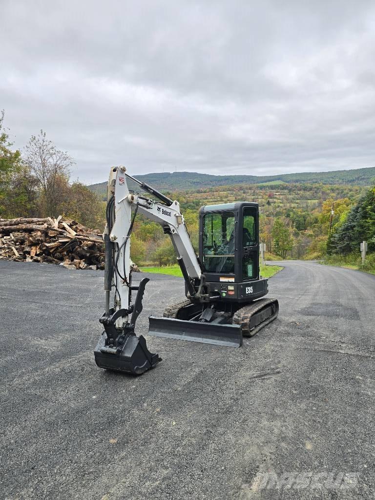 Bobcat E 35 Mini pelle < 7t