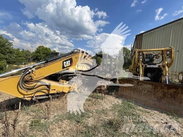 CAT 320 Pelle sur chenilles