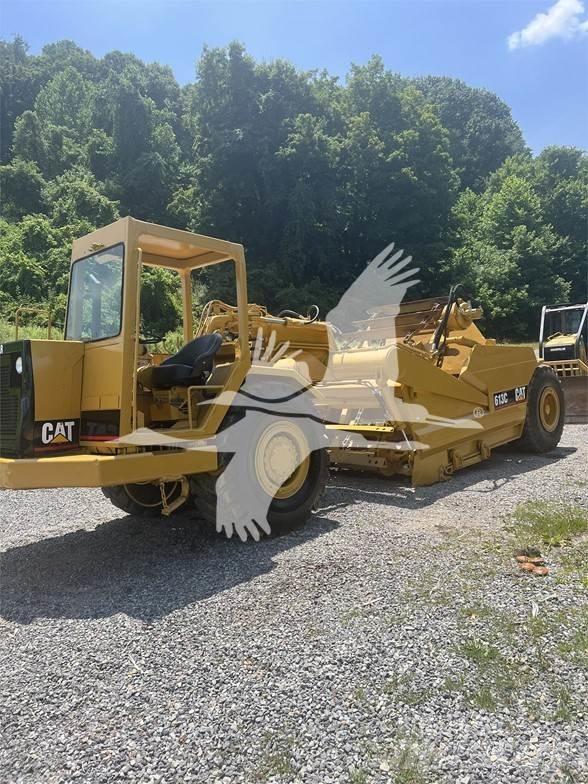 CAT 613C Scraper