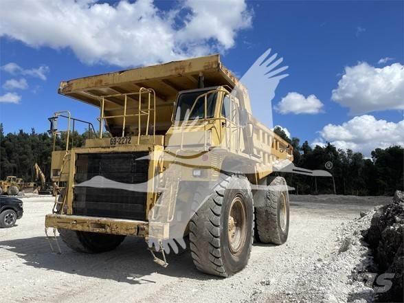 CAT 777B Tombereau articulé