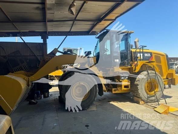 CAT 962L Chargeuse sur pneus