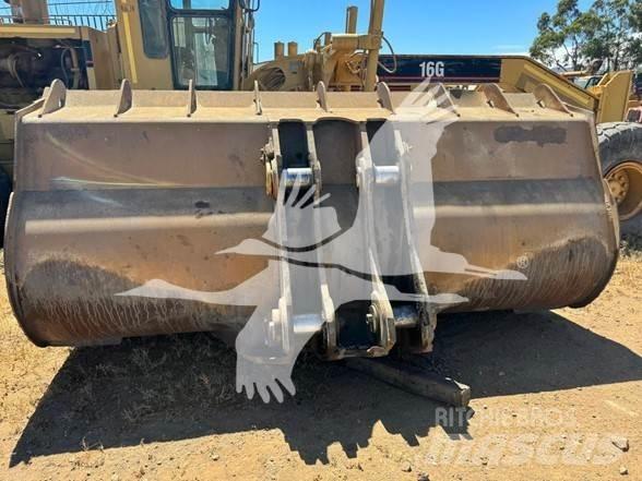 CAT 988H Chargeuse sur pneus