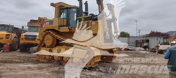 CAT D8T Bouteurs sur chenilles
