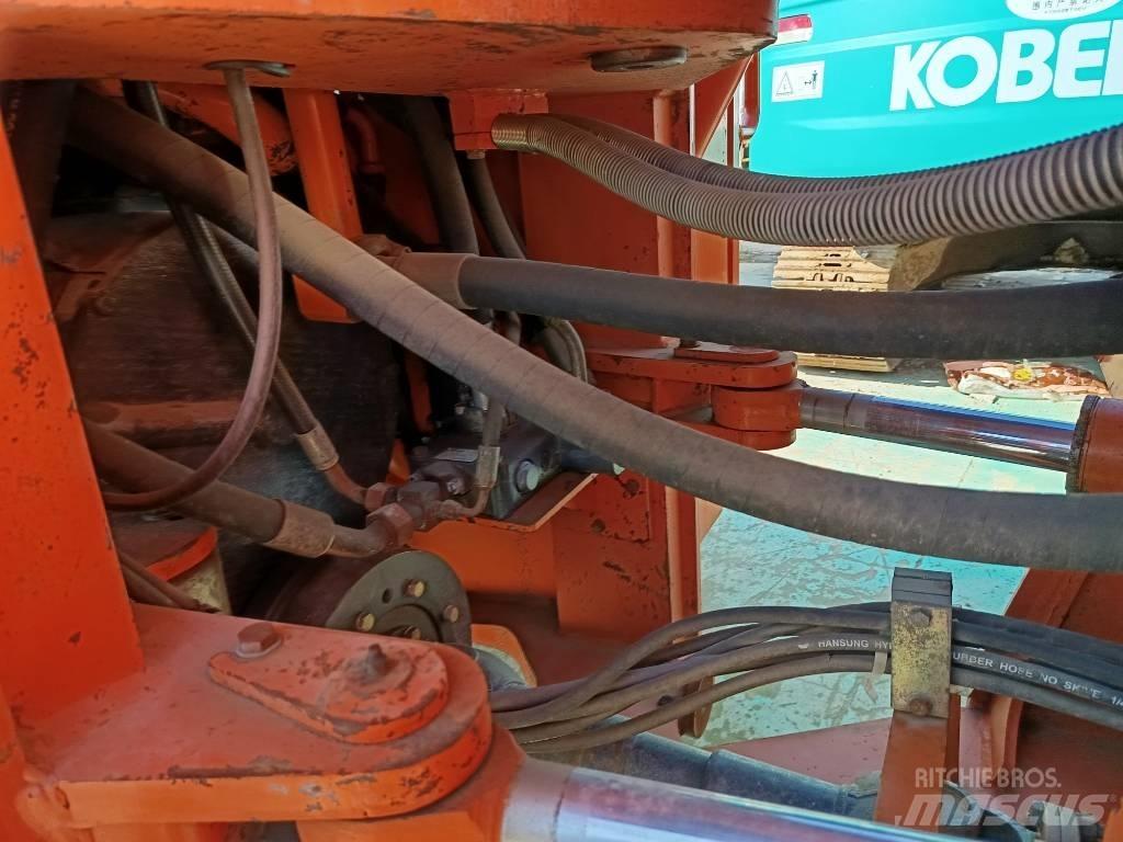 Doosan DL505 Chargeuse sur pneus