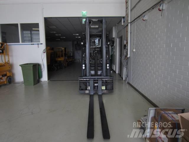 Linde E30H Chariots élévateurs électriques