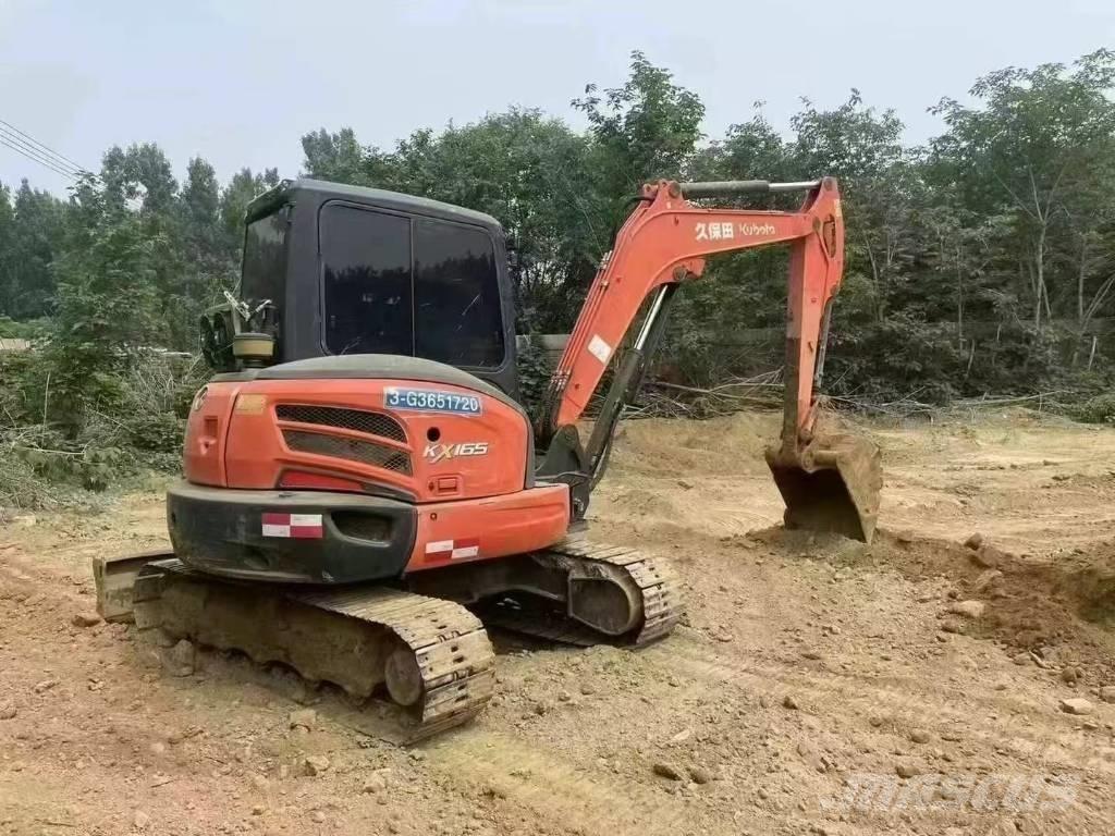 Kubota 165 Pelle sur chenilles