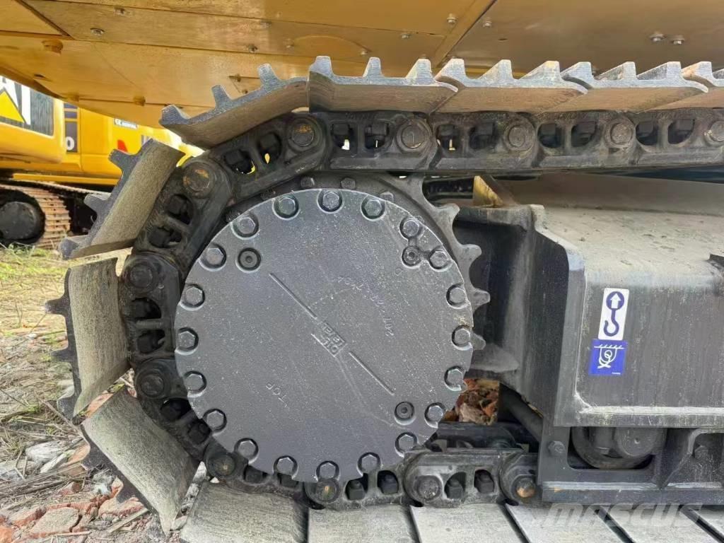 Komatsu 360-7 Pelle sur chenilles