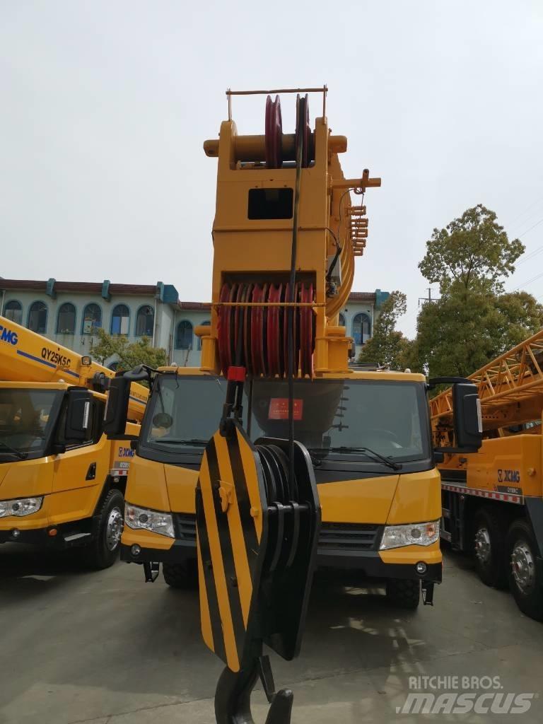 XCMG qy130KC Grues tout terrain