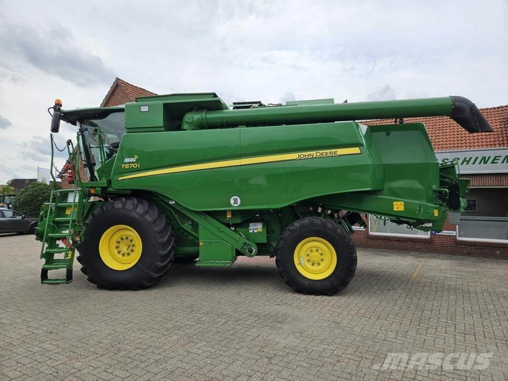 John Deere T660 Moissonneuse batteuse