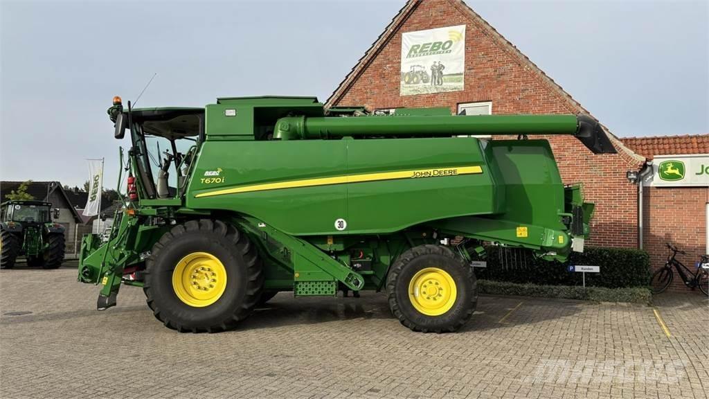 John Deere T660 Moissonneuse batteuse